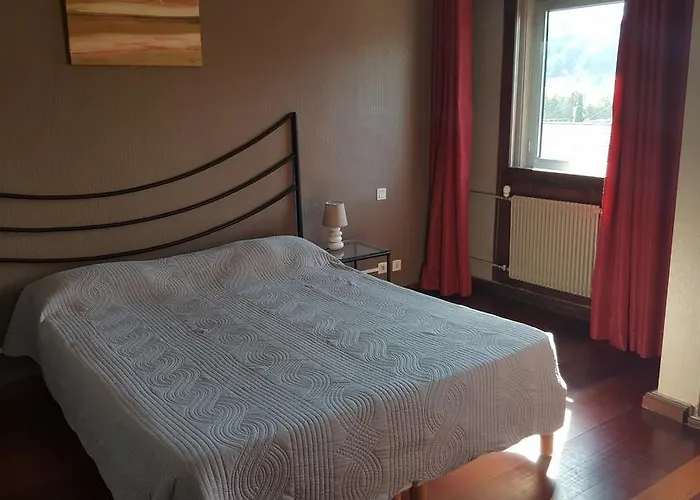 Otel De La Gare Aix-les-Bains