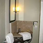 De La Gare Hotel
