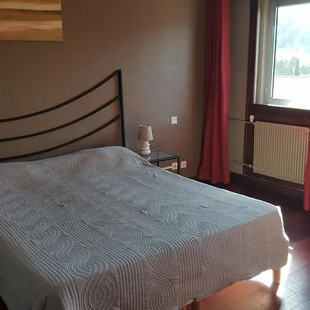 Hotell De La Gare Aix-les-Bains