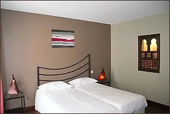 Hotell De La Gare Aix-les-Bains